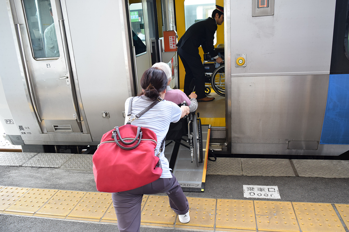 電車でお出かけ